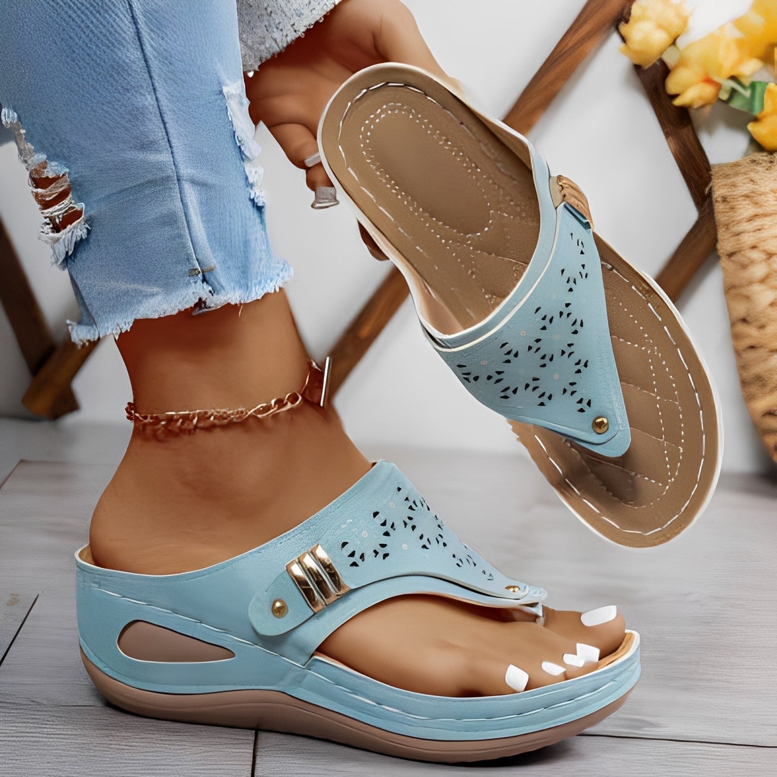 Jamie - Bequeme Römer-Sandalen mit Keilabsatz für Damen