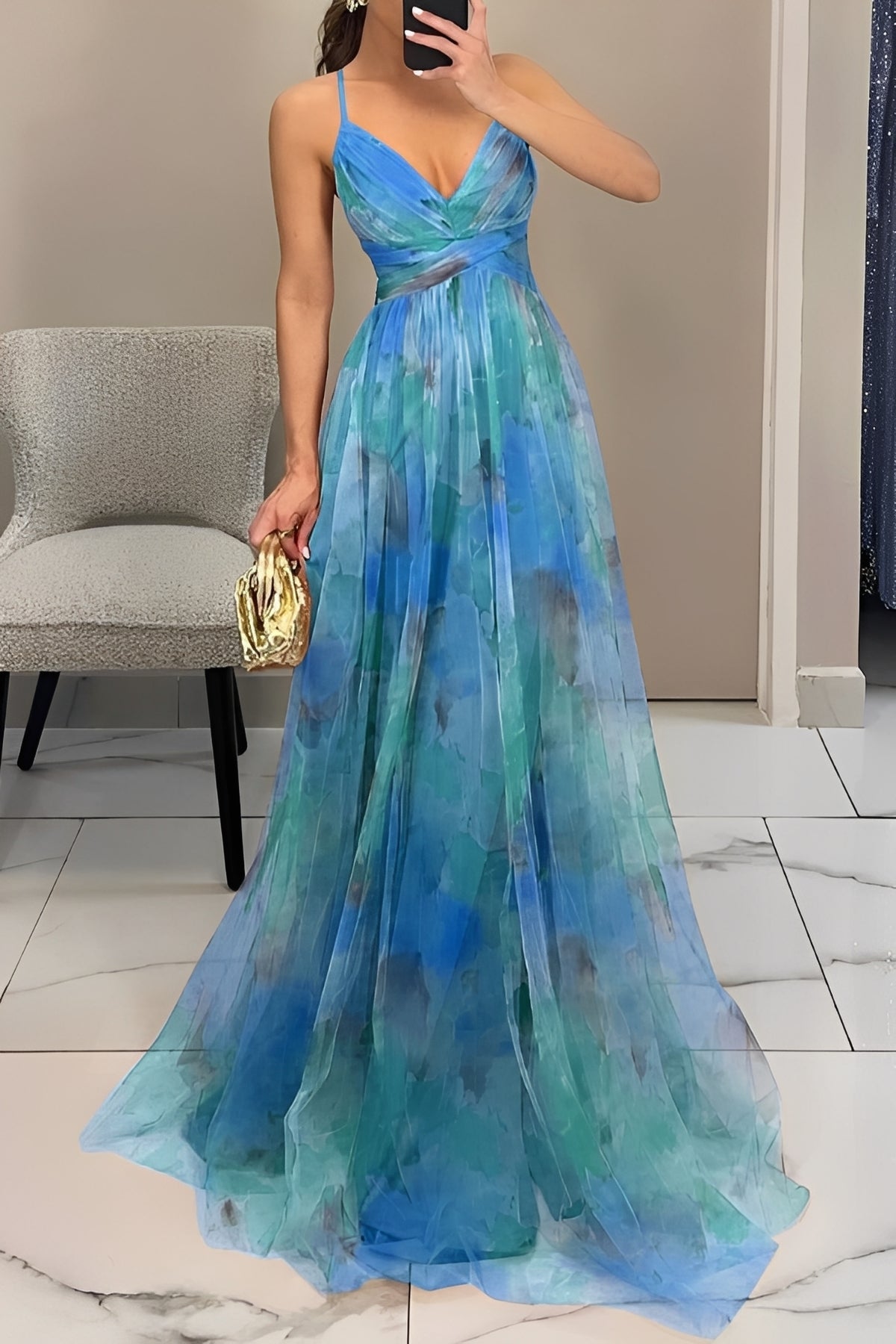 Olivia - Damen-Maxikleid mit stilvollem Blumenmuster