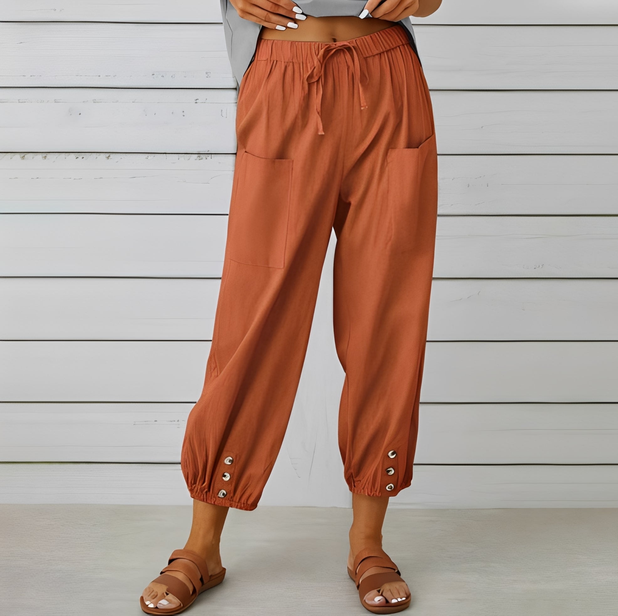 Christa - Weite, lässige und verkürzte Hose für Frauen