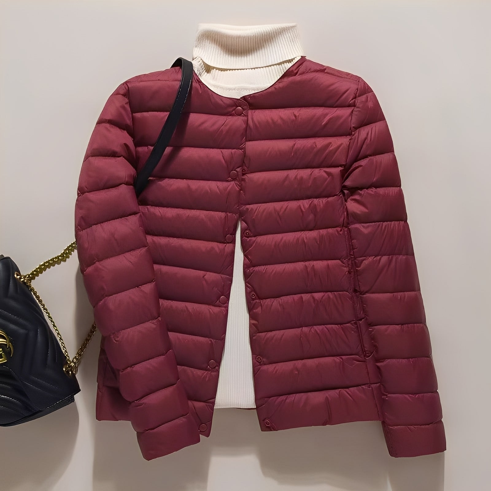 Ramona - Komfortable und leichte Damen-Daunenjacke