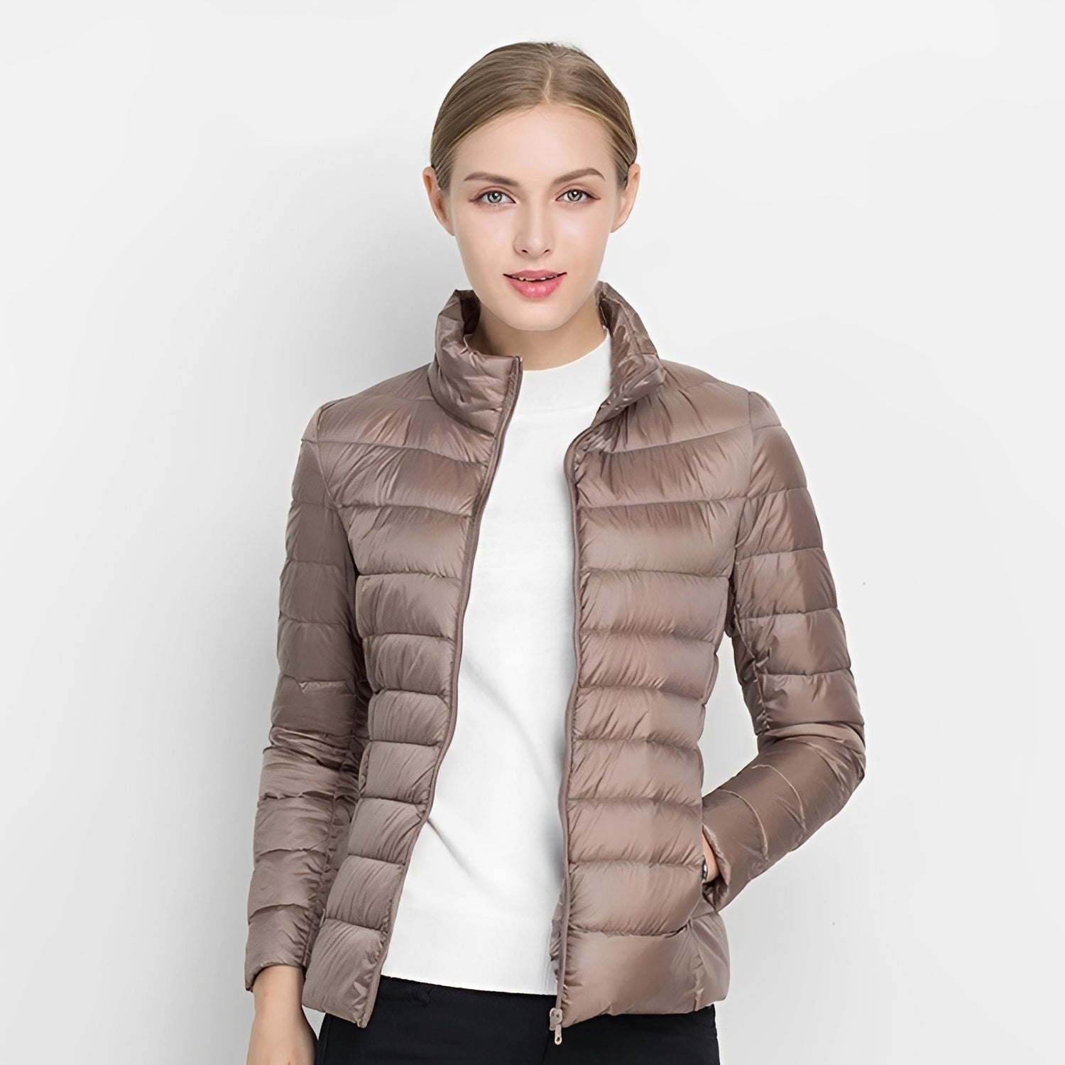 Rena - Stilvolle, leichte Damen-Daunenjacke