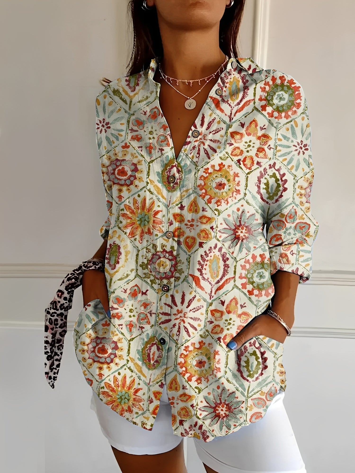 Melissa - Elegante Damenbluse mit Blumenmuster