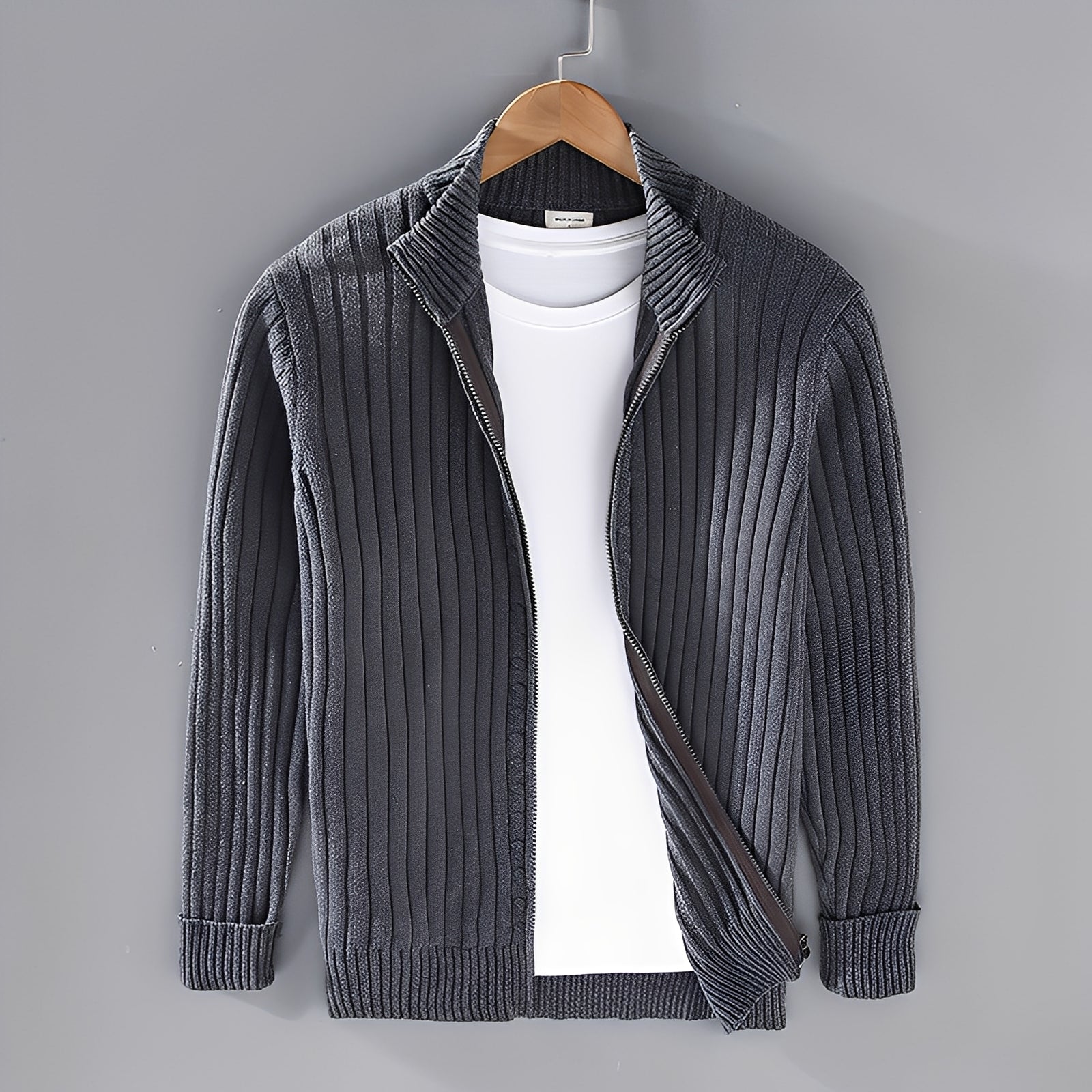 Jacquy - Zeitgemäßer Herren-Strickcardigan