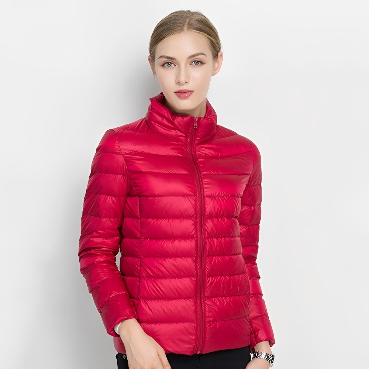 Rena - Stilvolle, leichte Damen-Daunenjacke