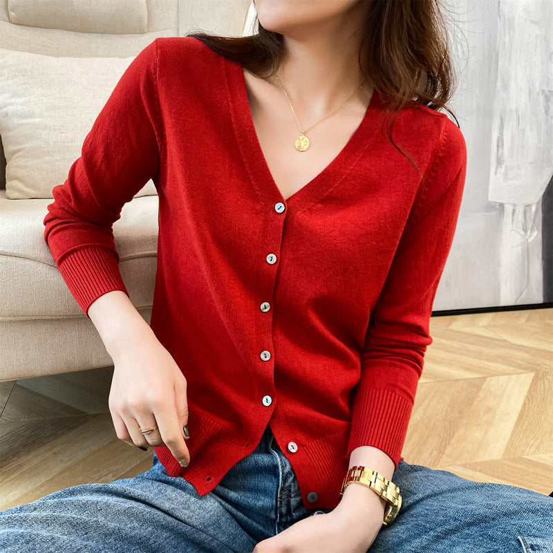 Lauren - Damen-Strickpullover mit stilvollen Knöpfen