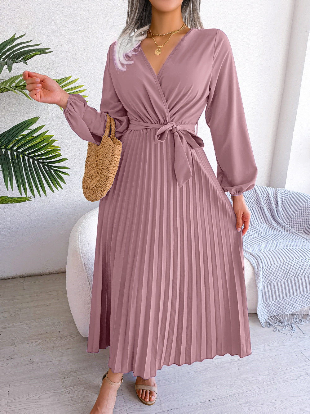 Alicia - Stilvolles Damen-Maxikleid mit Falten und Gürtel