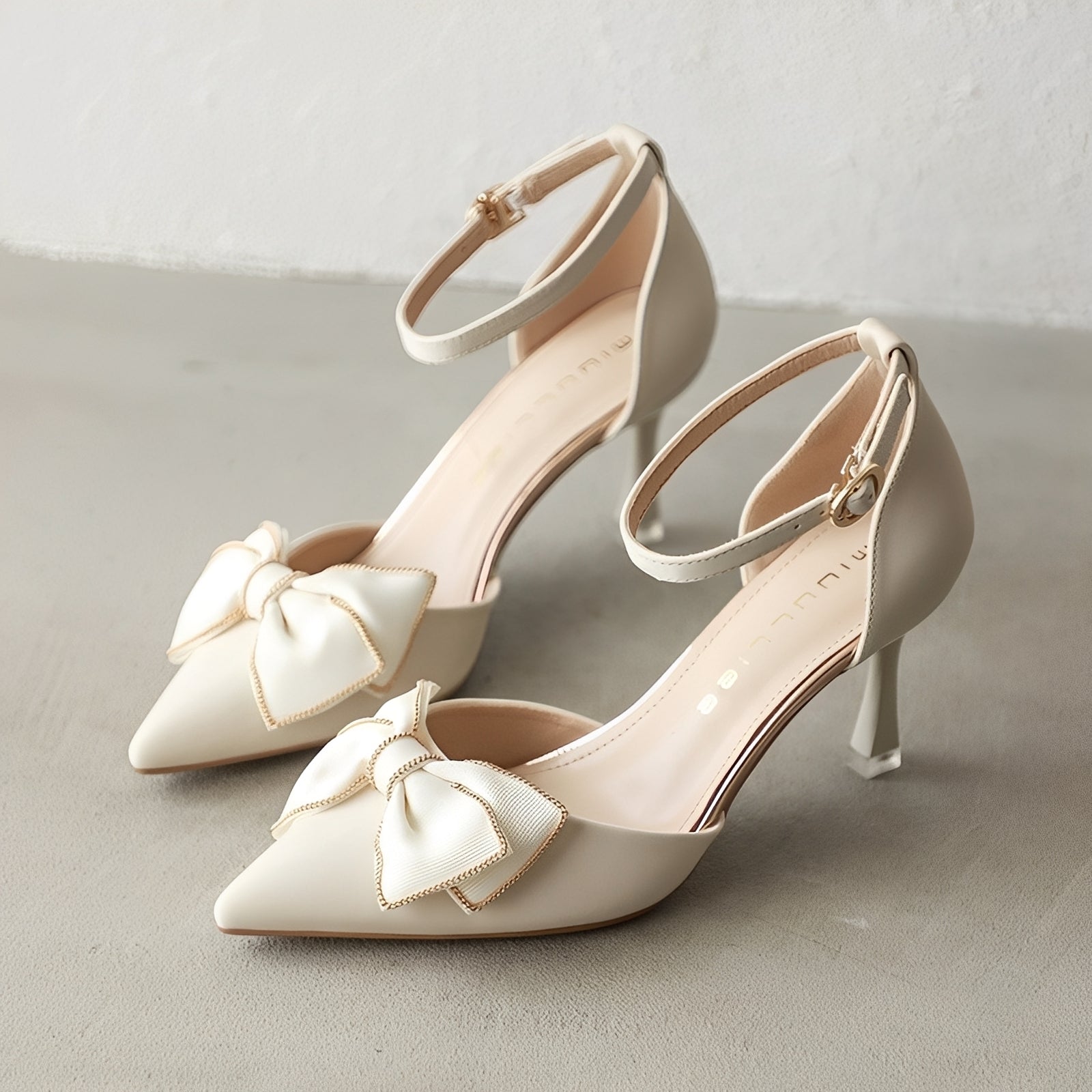 Gabrielle - Elegante Damenschuhe mit Schleife
