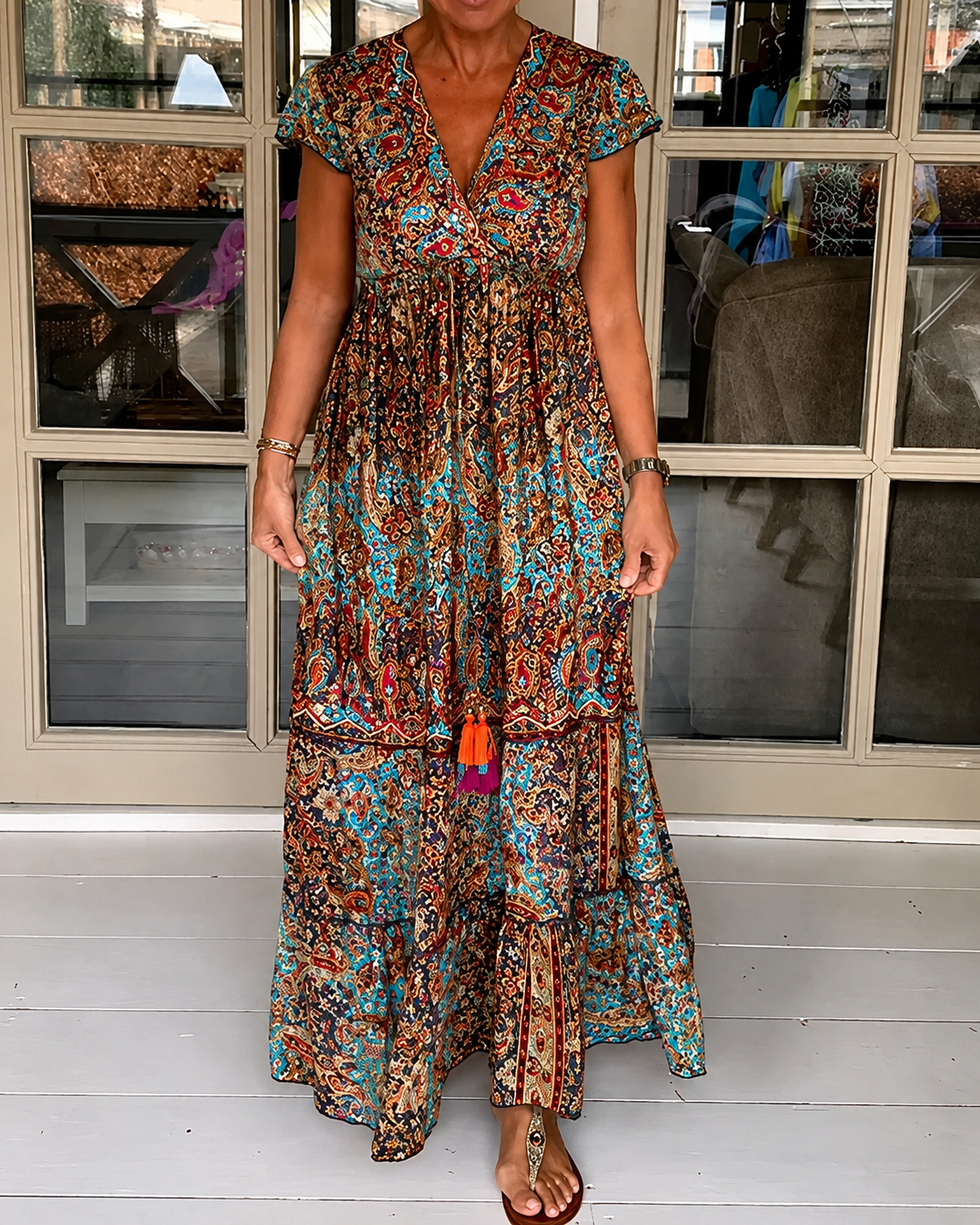 Calneshia - Elegantes langes Kleid mit V-Ausschnitt