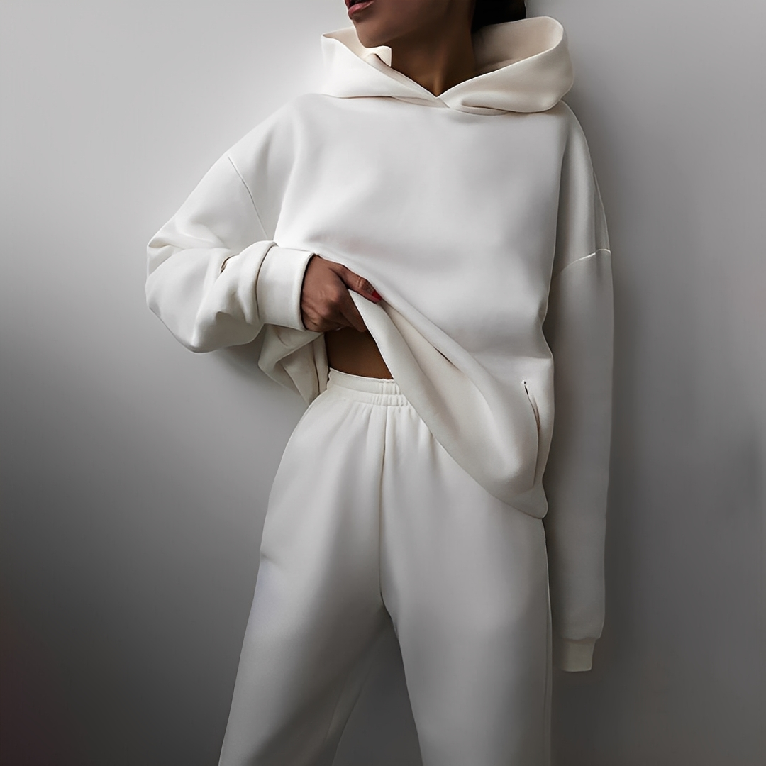 Disserre - Set aus Kapuzenpullover und Hose für Frauen