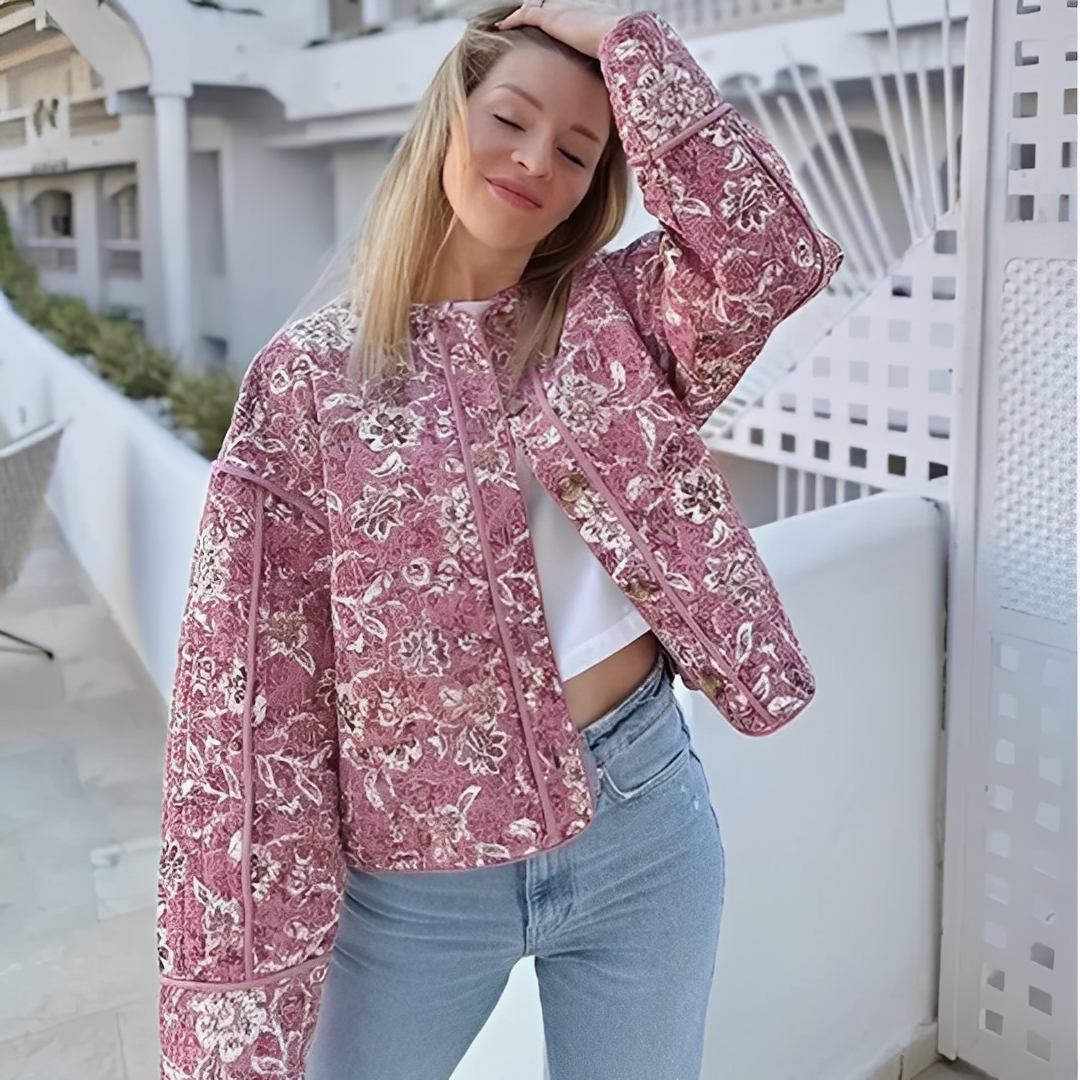 Jelica - Komfortable und warme Damen-Blumenjacke