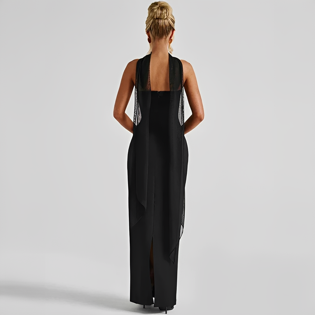 Carmila - Ein stilvolles Schlauchoberteil in einem schmalen Kleid