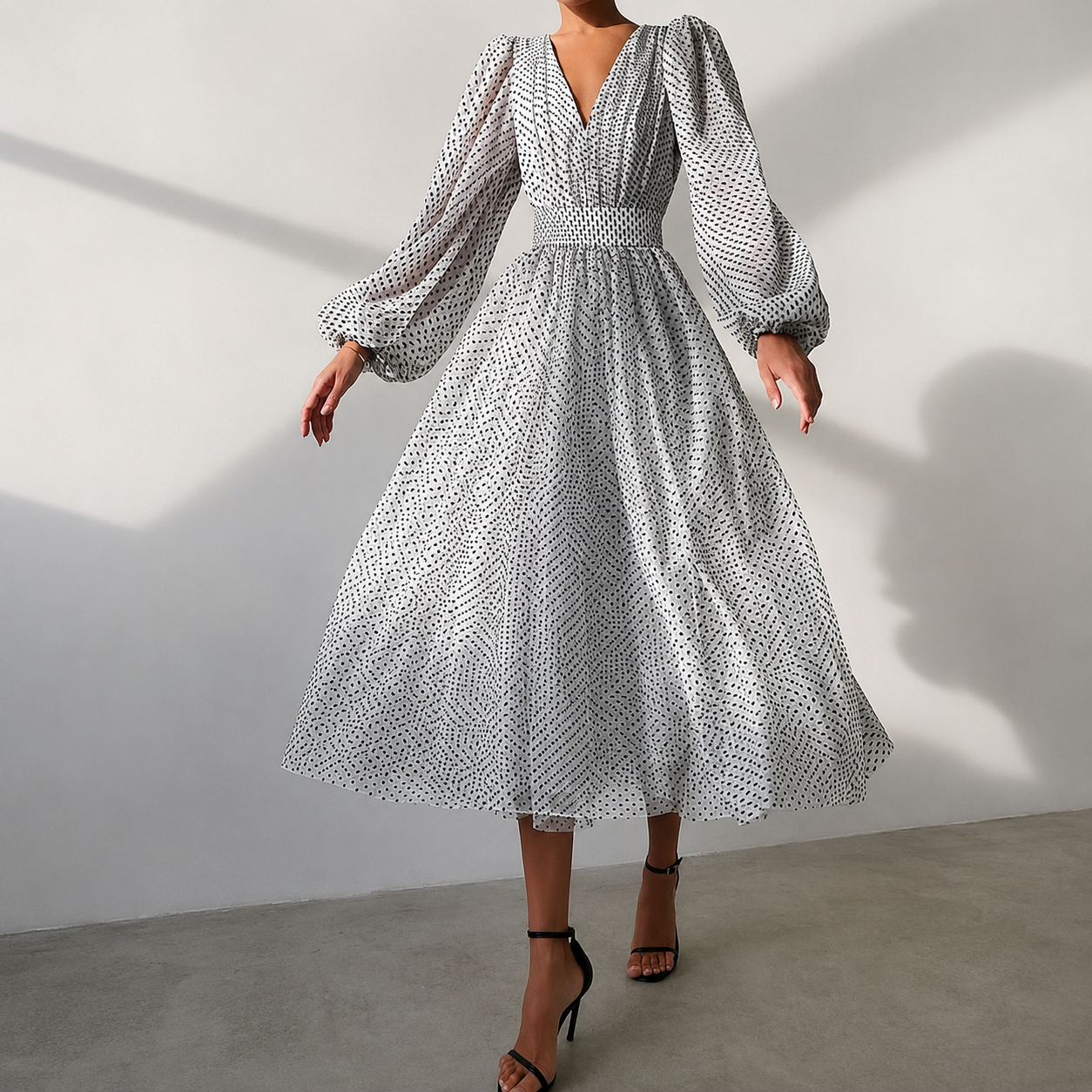 Emina - Elegantes Langarm V-Ausschnitt Kleid