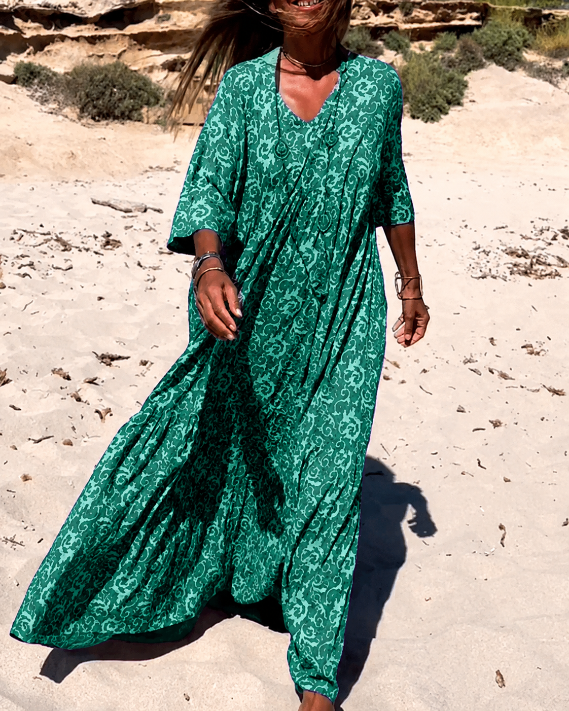 Lucienne - Elegantes Kleid mit V-Ausschnitt