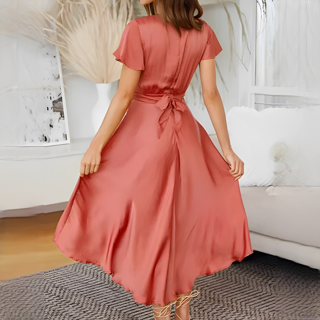 Elly - Stilvolles asymmetrisches Kleid