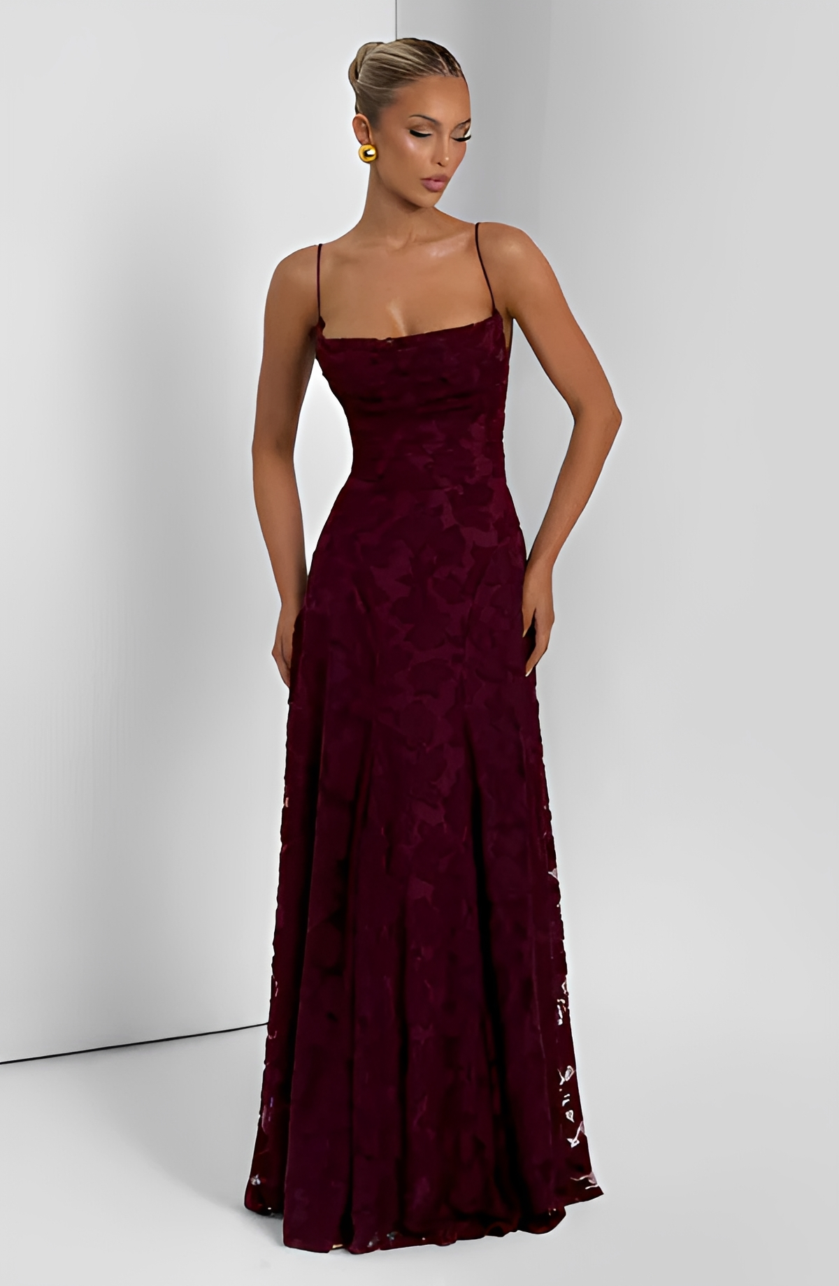 Francisa - Schickes und zierliches Maxikleid