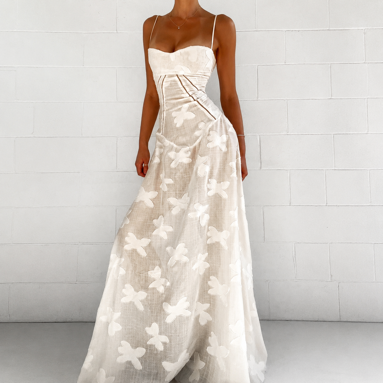 Sandra - Elegantes Enganliegendes Maxikleid