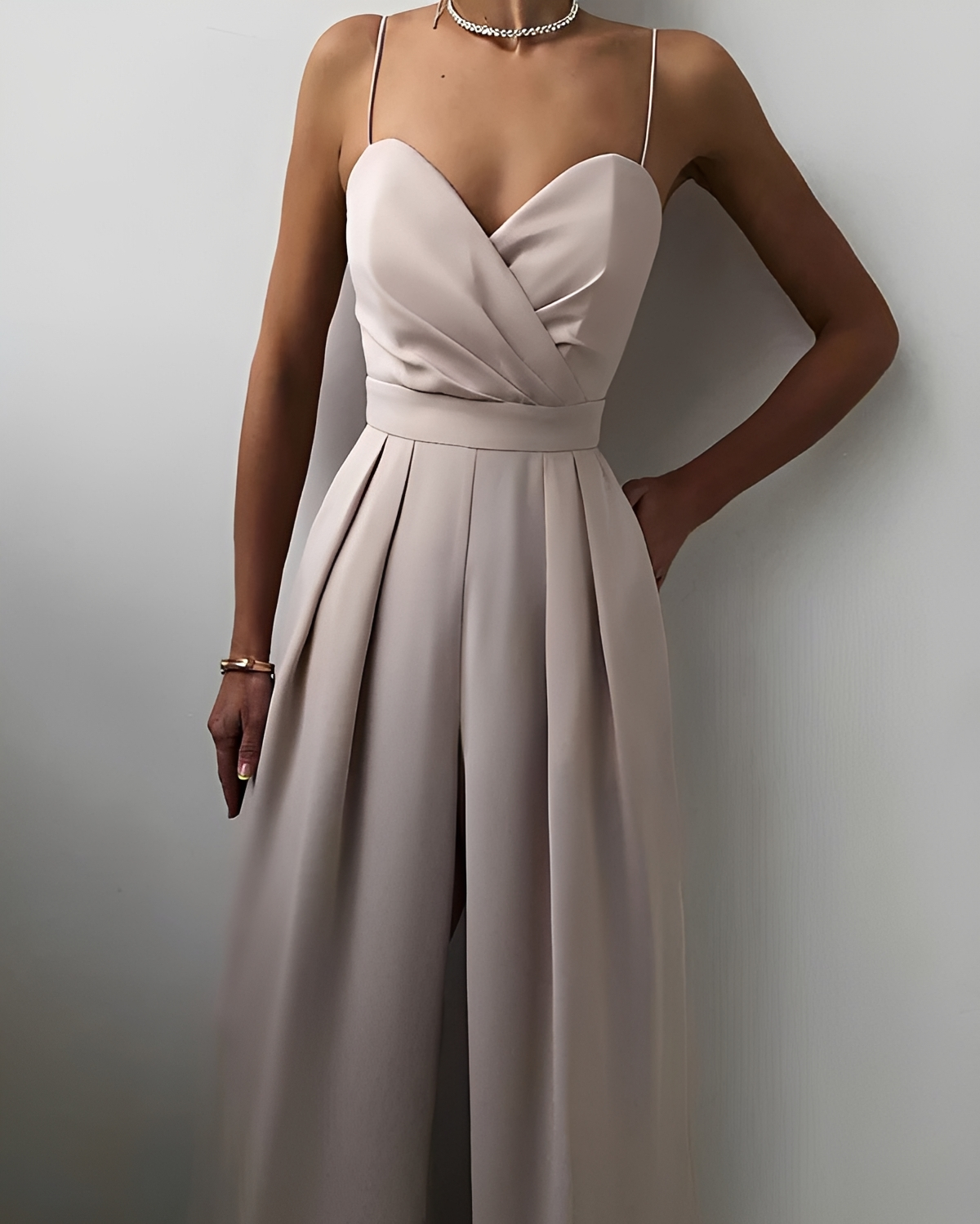 Rebecca - Schicker und Eleganter Overall