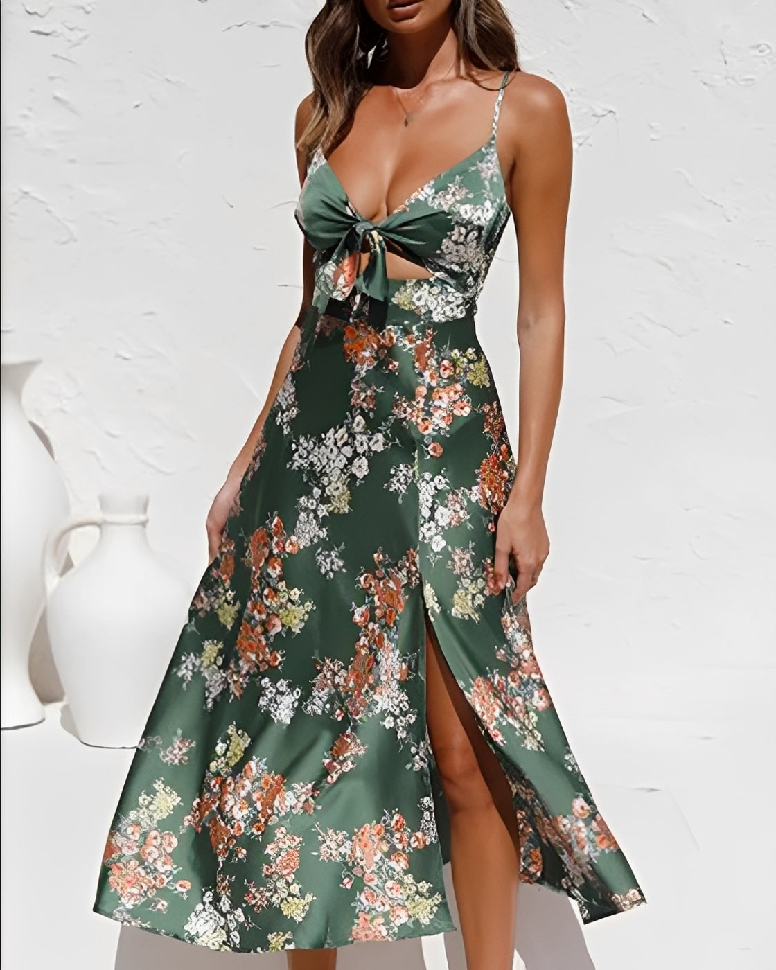 Connie - Damen Kleid mit Blumendruck und Schlitz im lässigen Stil
