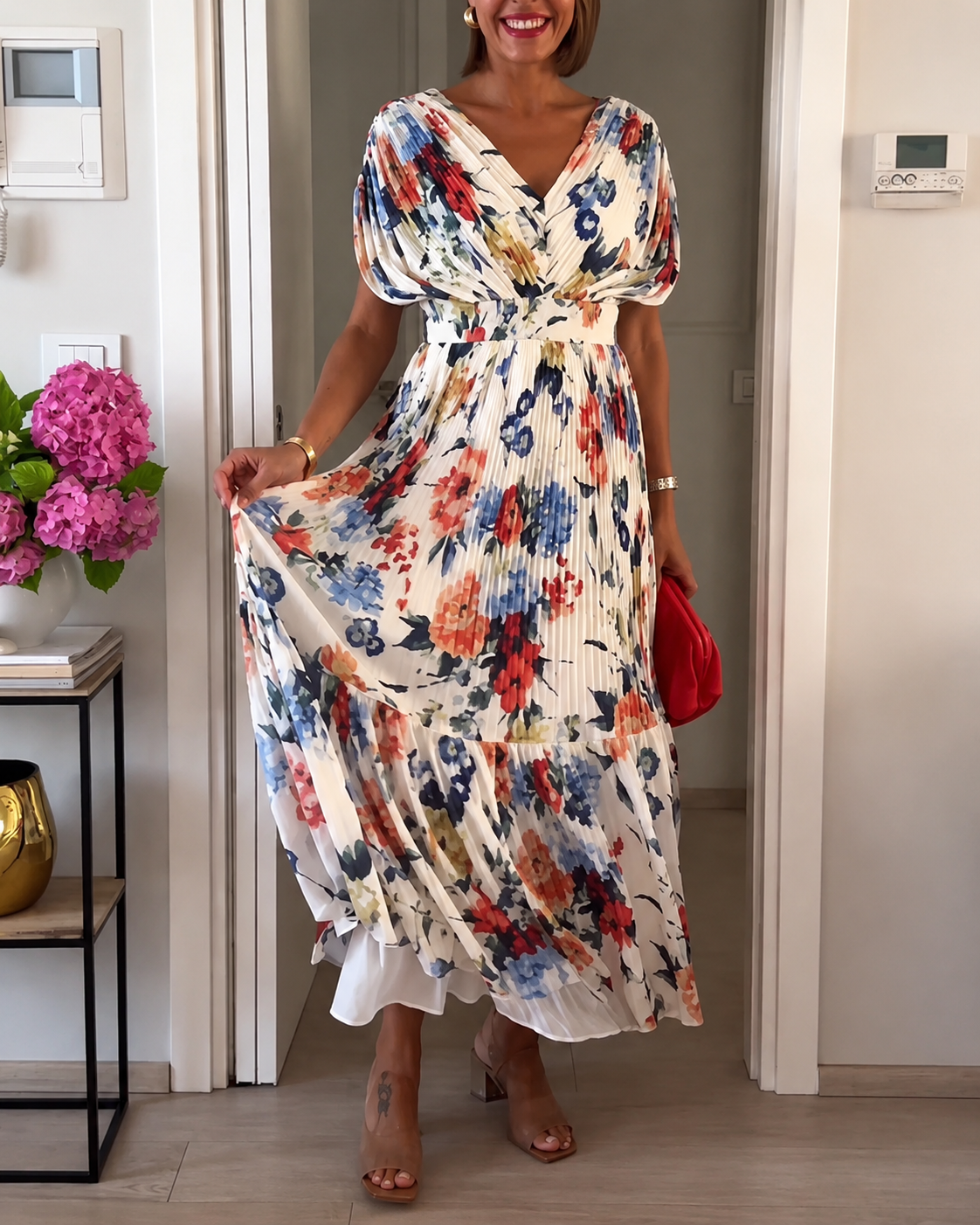 Sharon - Elegantes Kleid mit Falten und Blumenmuster