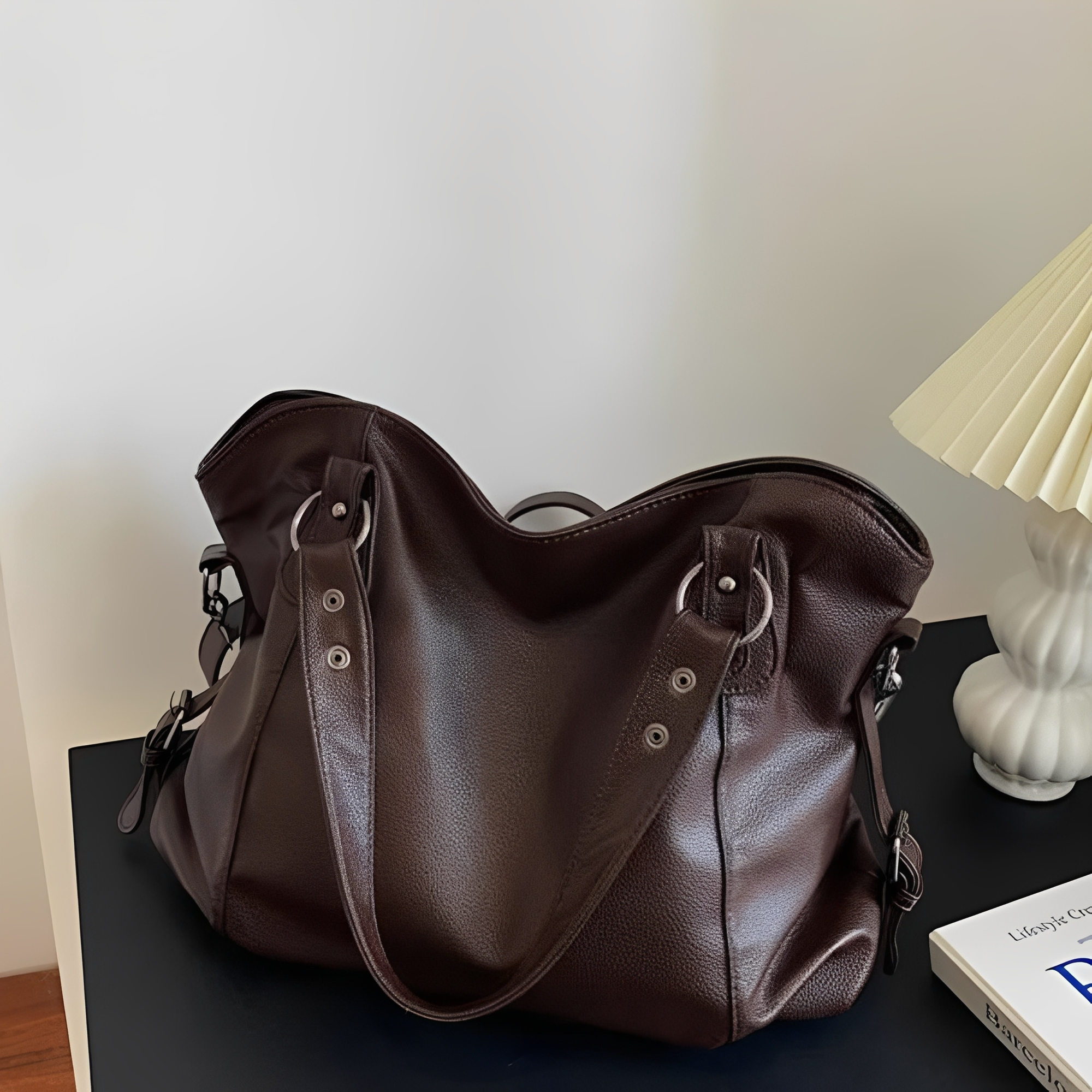 Erika - Moderne große Lederhandtasche für Damen