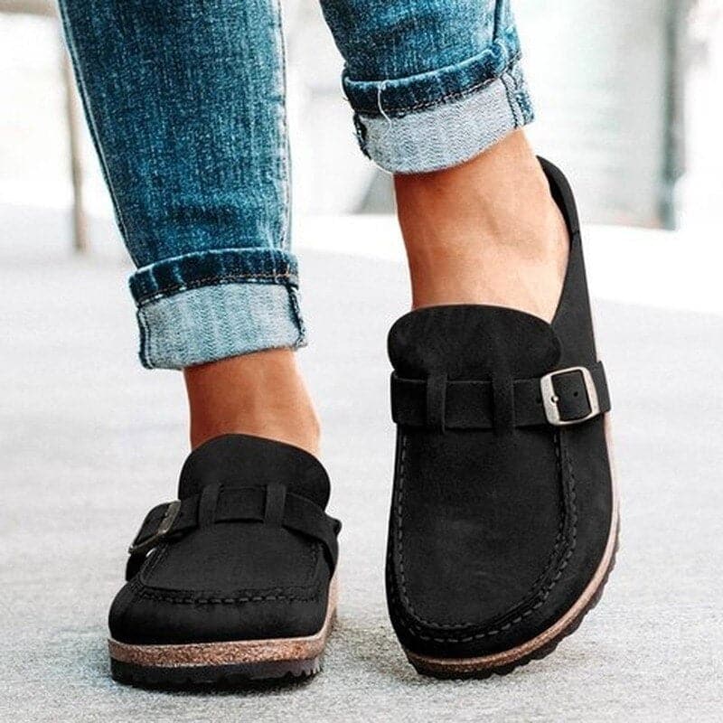 Sofie – Bequeme Damenclogs mit anpassbarem Riemen