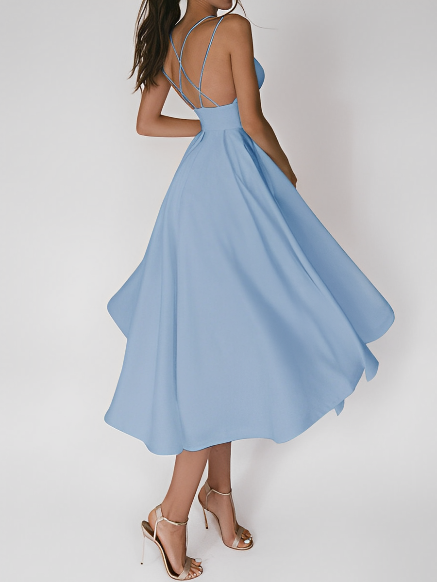 Colline – Feminine Sommerkleider mit schmalen Trägern für sonnige Tage