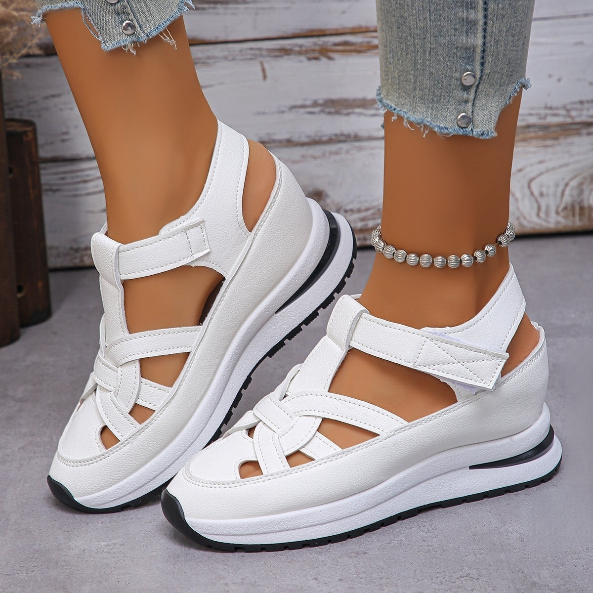 Isobelle - Bequeme Römer-Sandalen mit Damen-Keilabsatz