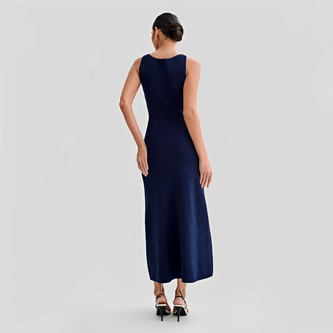 Jessica - Damen-Midikleid in stilvoller Länge mit Knopfleiste