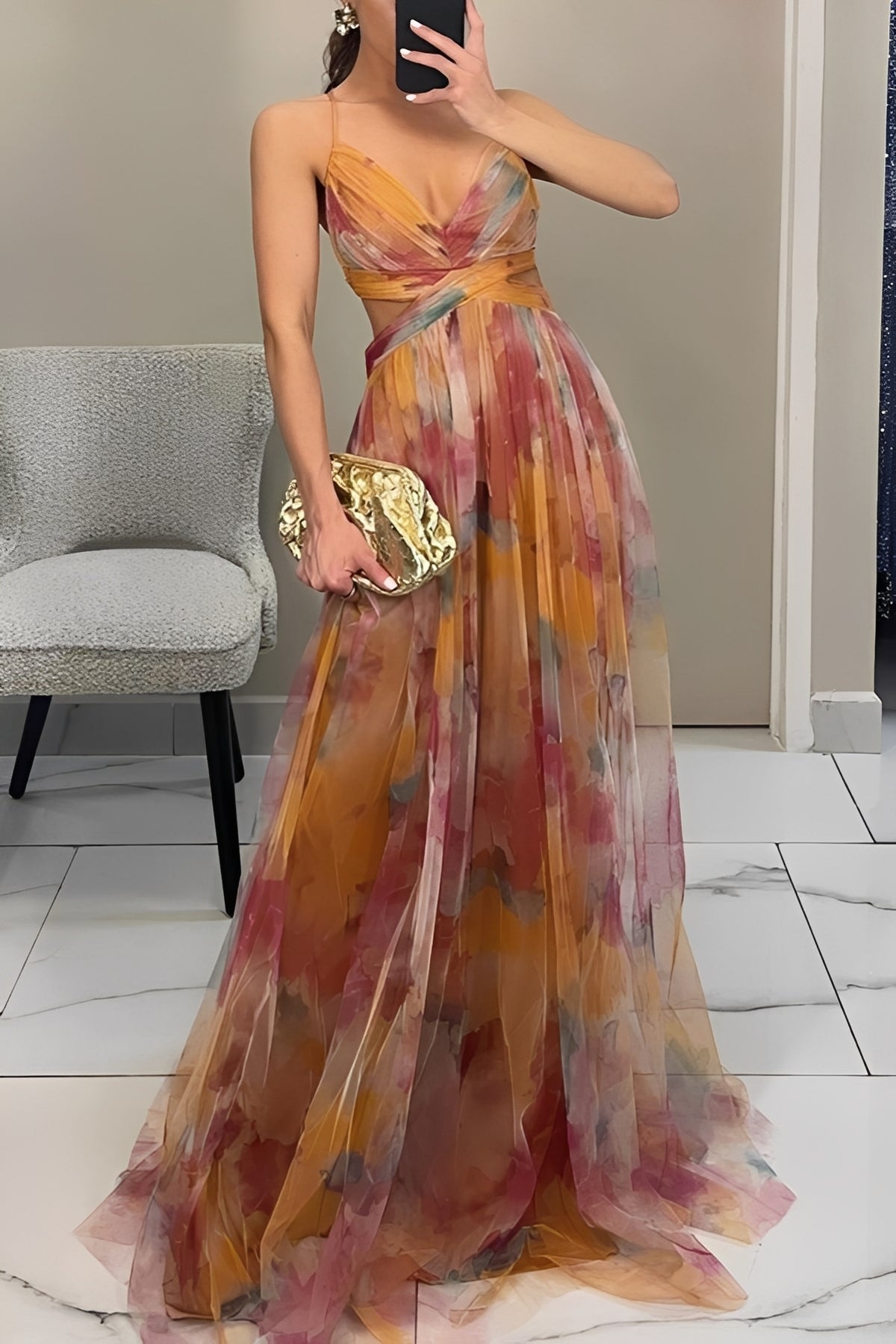 Olivia - Damen-Maxikleid mit stilvollem Blumenmuster