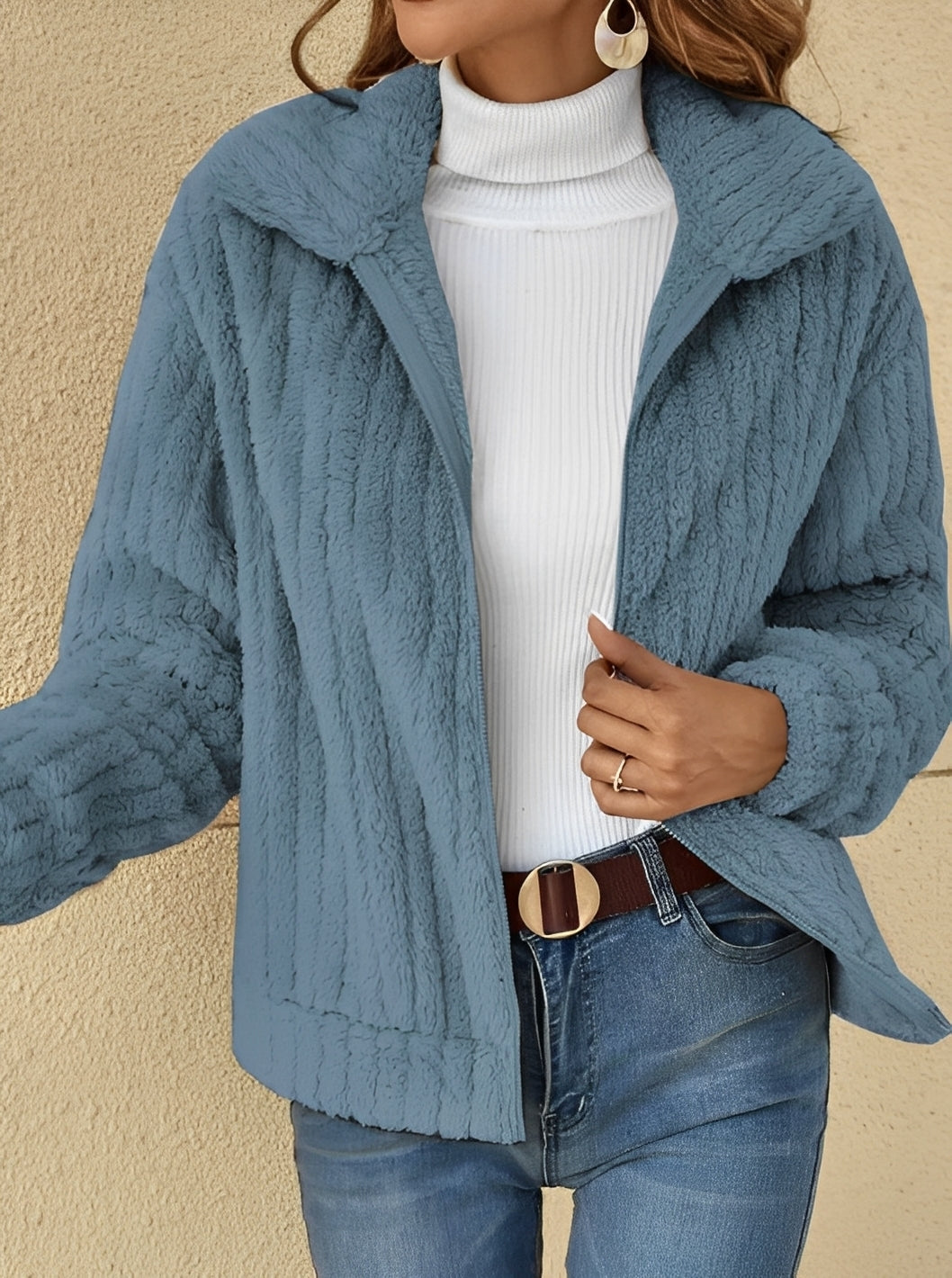 Aysha - Moderne, weit geschnittene Damen-Fleecejacke