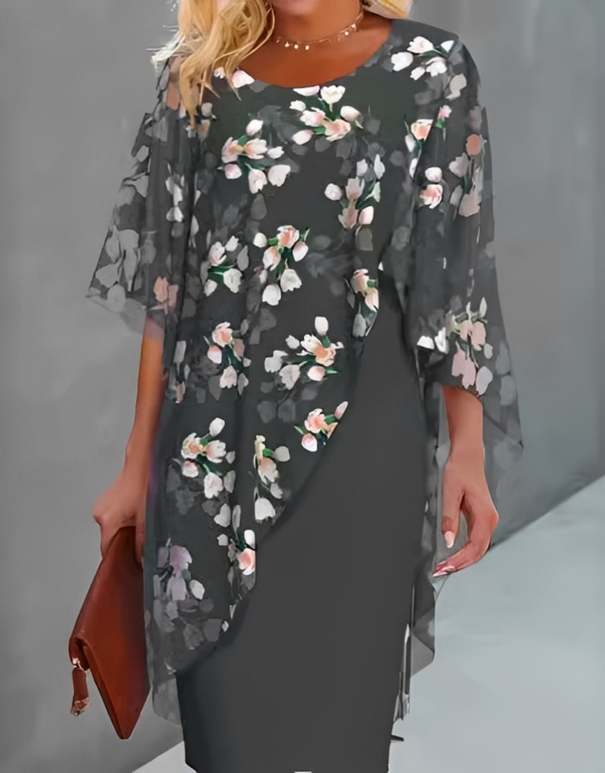 Melanie - Schickes Chiffonkleid mit Blumenschmuck für Damen
