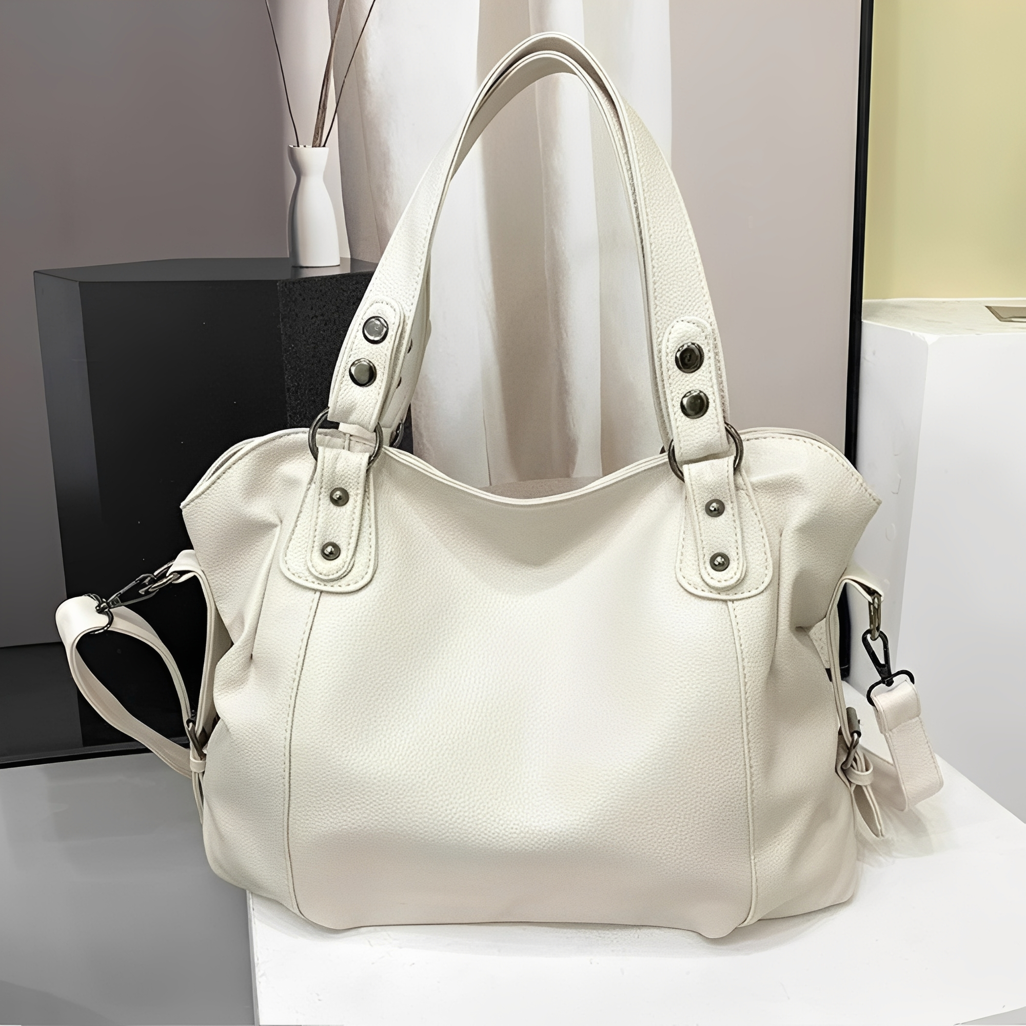 Erika - Moderne große Lederhandtasche für Damen