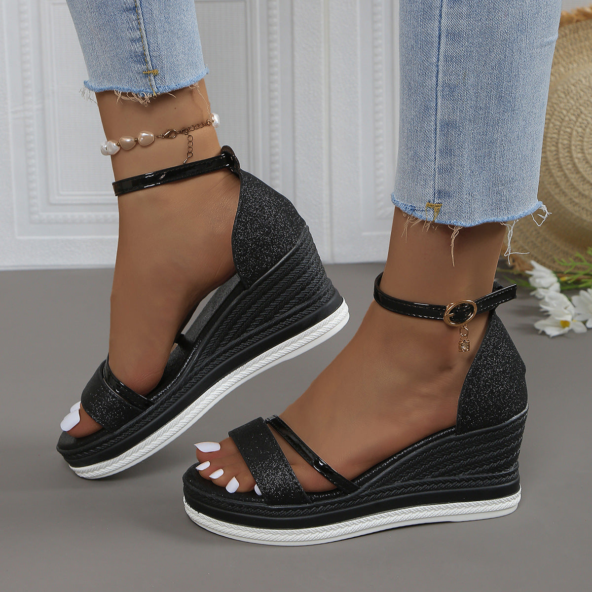 Alicia - Modische Muffinsandalen mit dicker Sohle für Damen