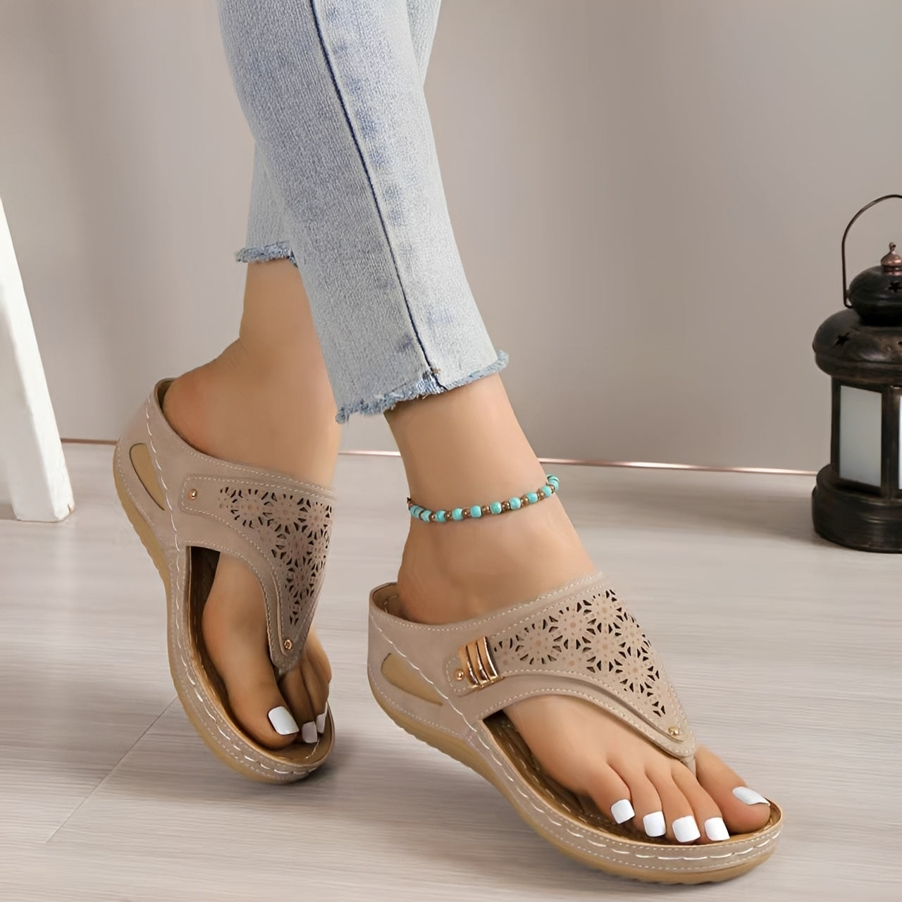 Jamie - Bequeme Römer-Sandalen mit Keilabsatz für Damen