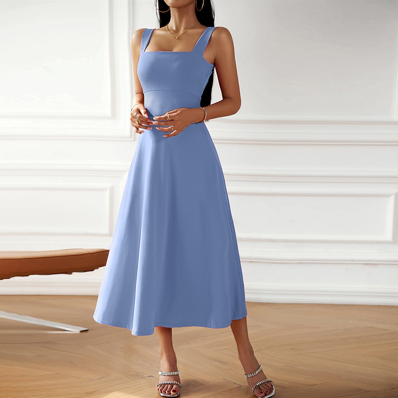 Bertha - Ärmeloses, elegantes Damenkleid