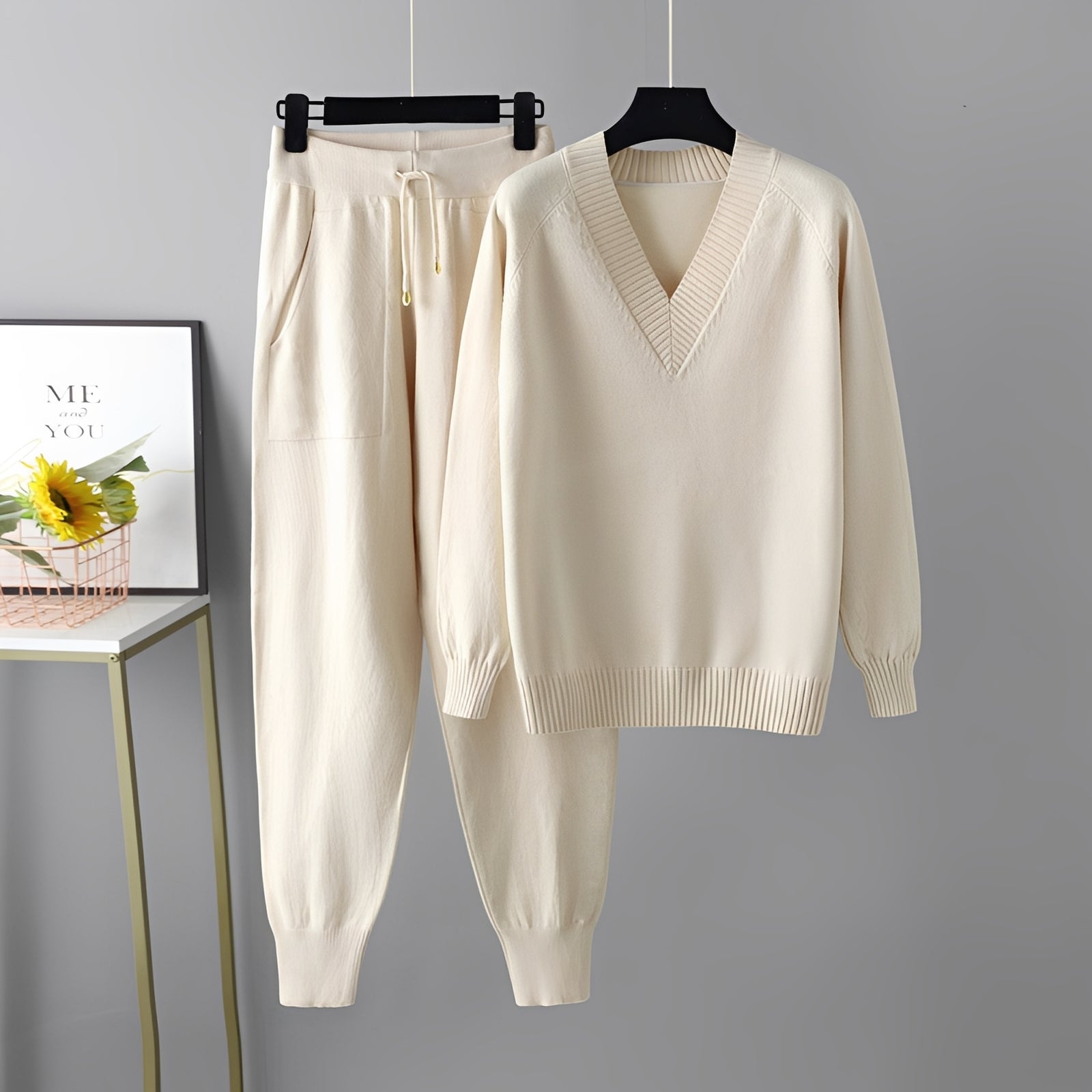 Evelyn - Modisches Set aus Pullover und Hose für Damen