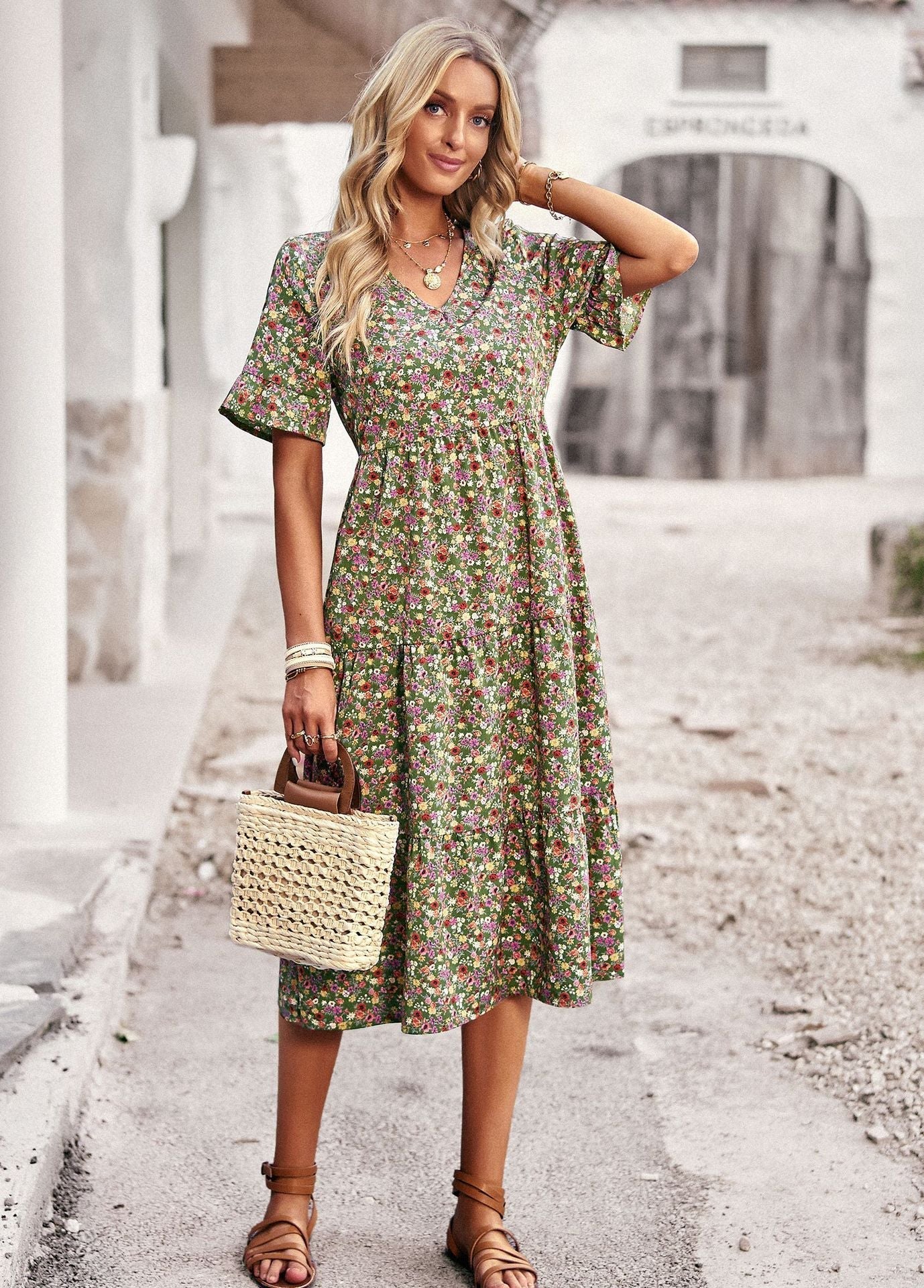Karly - Angenehmes Midikleid mit floralen Mustern für Damen