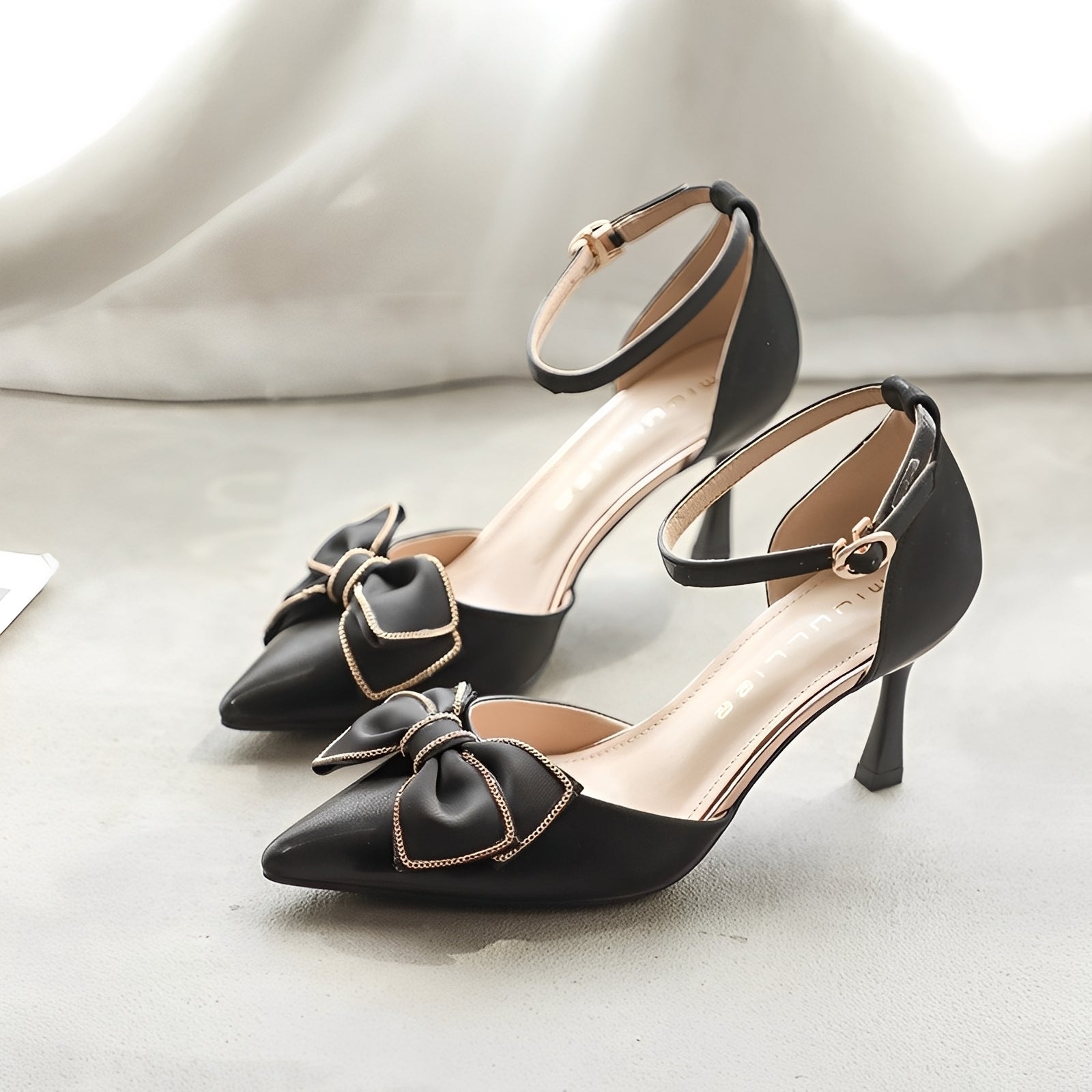 Gabrielle - Elegante Damenschuhe mit Schleife