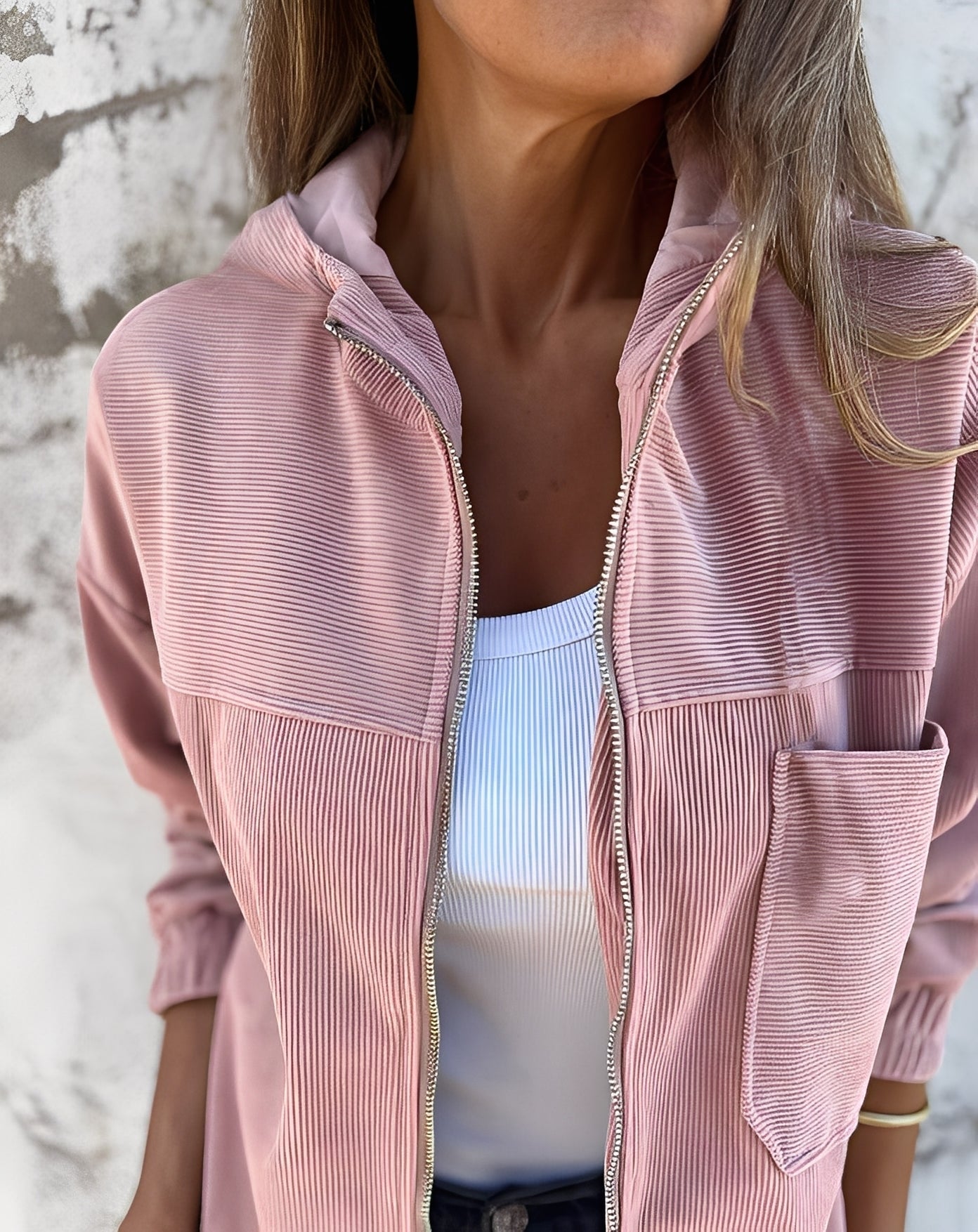 Gillian - Gemütliche Damen-Cordjacke mit Kapuze