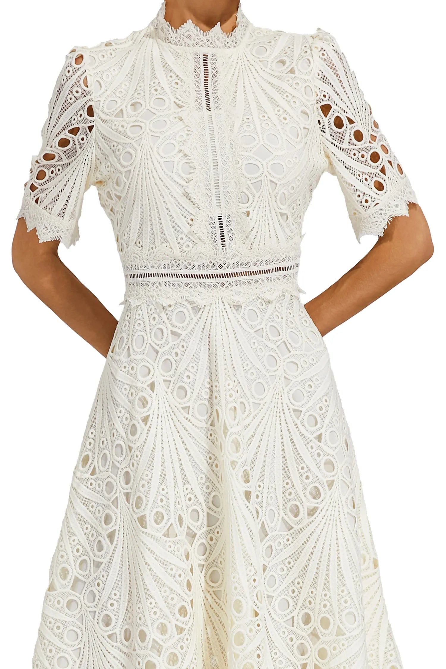 Pierre - Midi-Kleid mit Spitze und Raffinesse
