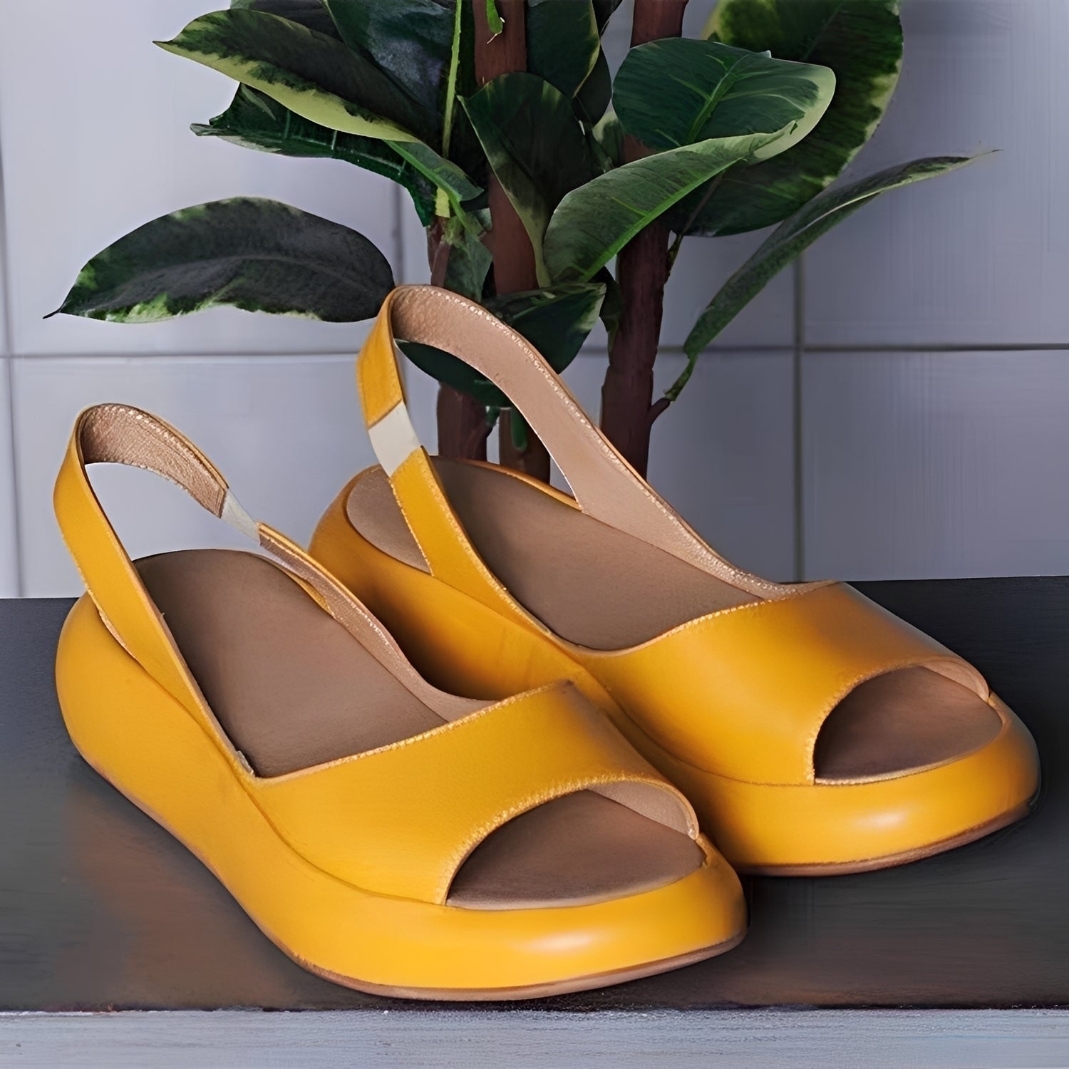 Leonie - Komfortable flache Damensandalen