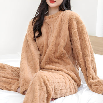Kilie - Kuscheliges und wärmendes Pyjama-Set