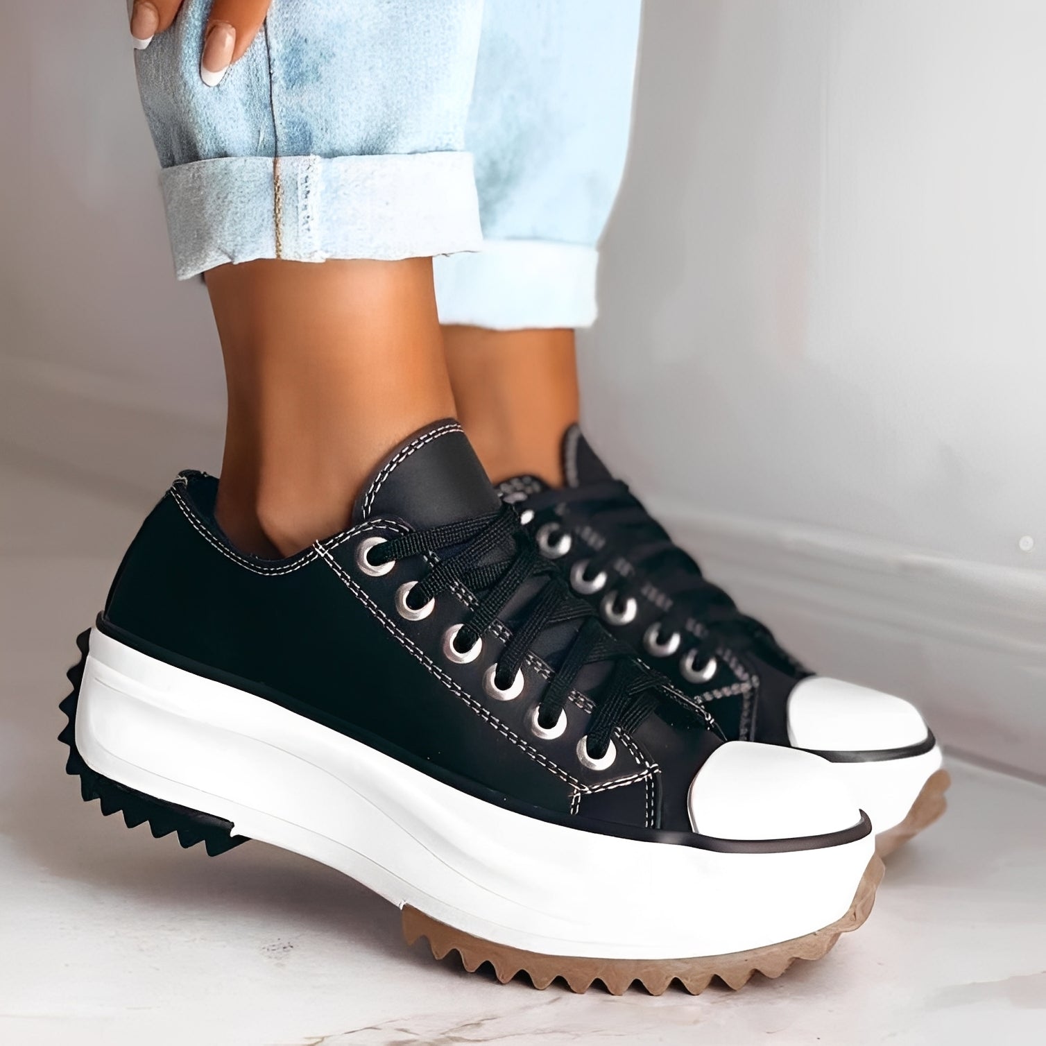 Caitlyn - Trendige Damenschuhe mit Plateau-Sohle