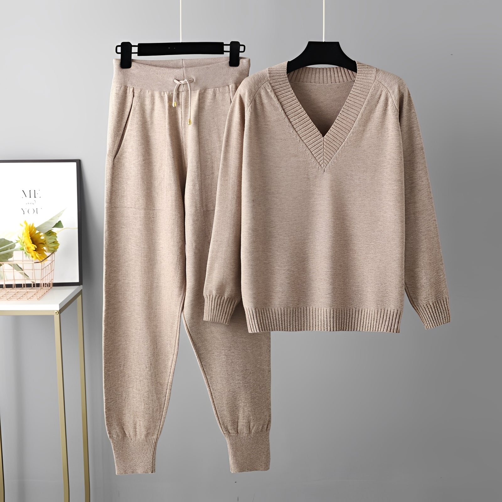 Evelyn - Modisches Set aus Pullover und Hose für Damen