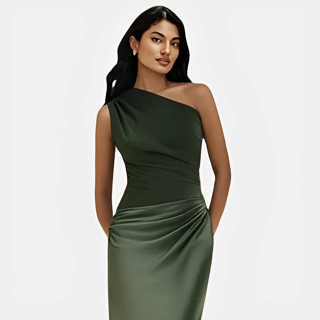 Tara – Stilvolles Kleid mit asymmetrischem Kragen und geradem Rock