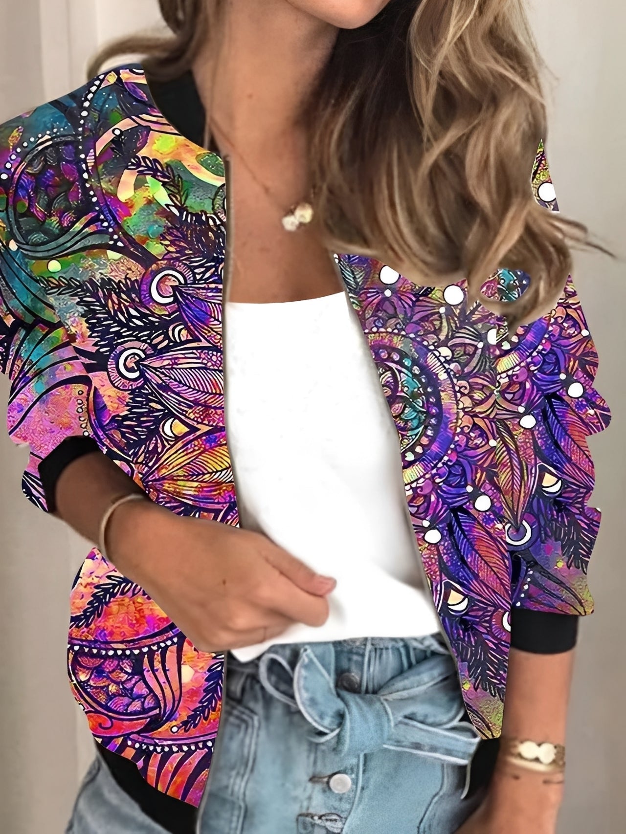 Elsie - Modische Damenjacke mit Reißverschluss und Blumenmuster