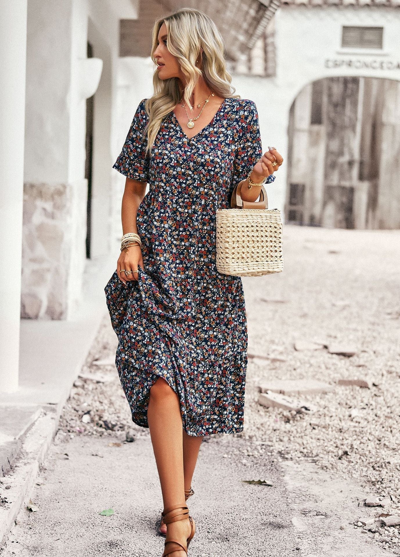 Karly - Angenehmes Midikleid mit floralen Mustern für Damen
