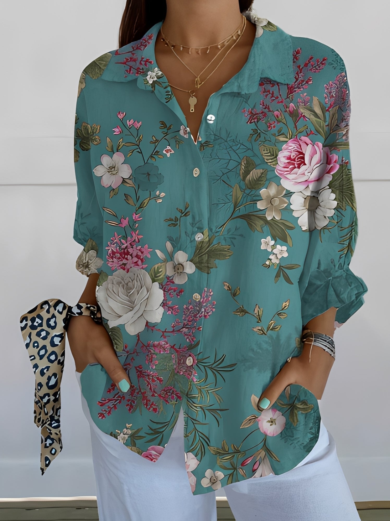 Jessica - Elegante Damenbluse mit Blumenmuster