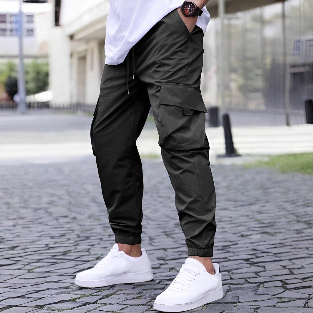Ollie - Bequeme und wandelbare Cargo-Jogginghose für Herren