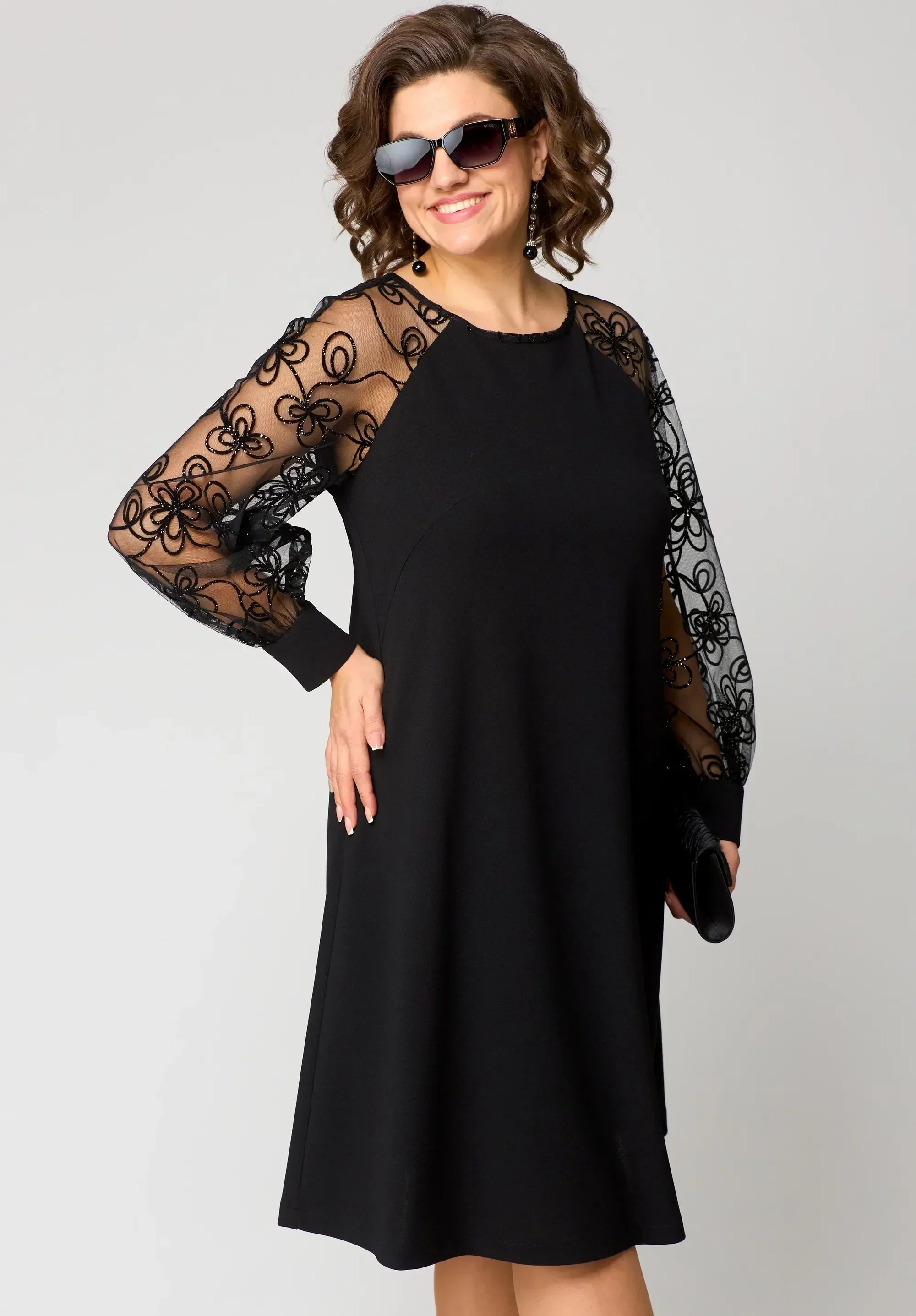 Gabrielle - A-Linien Kleid mit bestickten Mesh-Ärmeln
